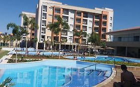 Caldas Novas Privê Alta Vista Thermas Resort - Sensacional! Apto Suíte Luxo 02 Quartos até 06 pessoas - Incrível!